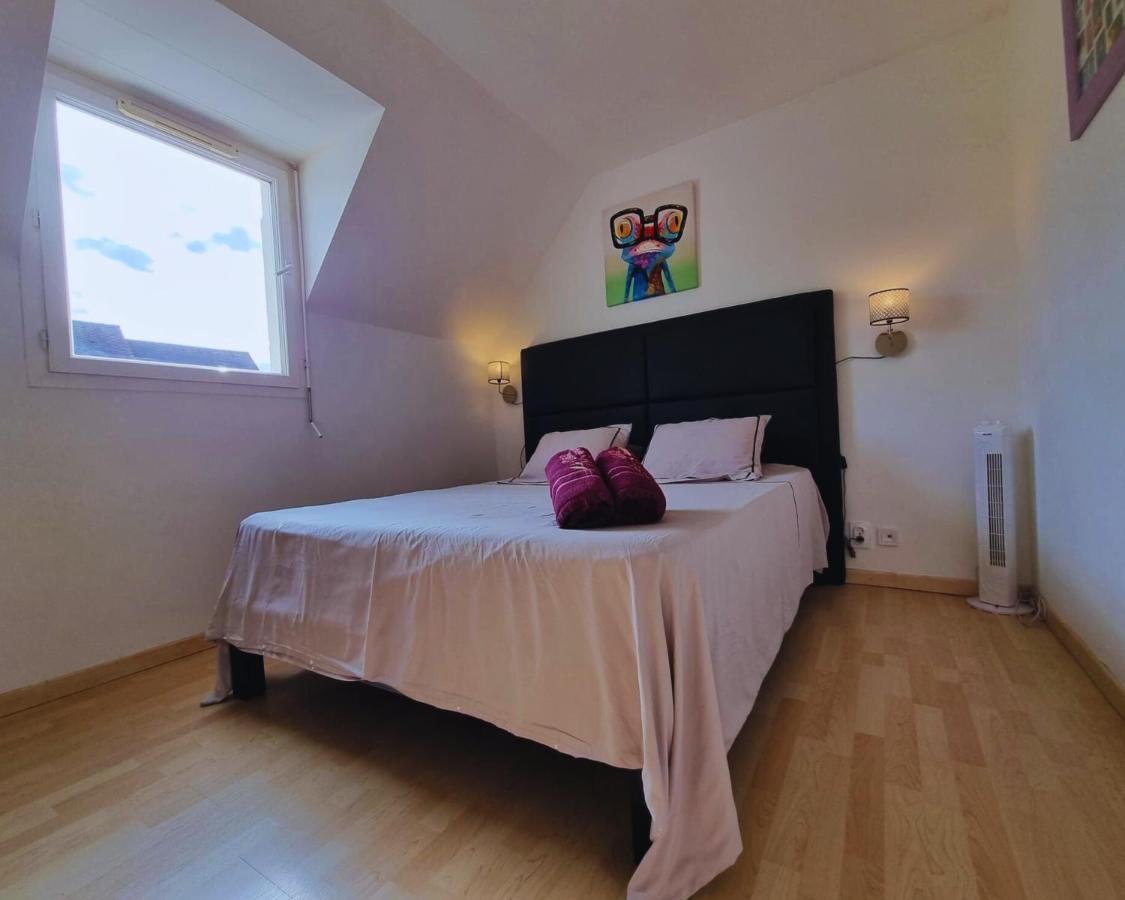 Appartement Cosy Centre Brie Comte Robert Exterior foto